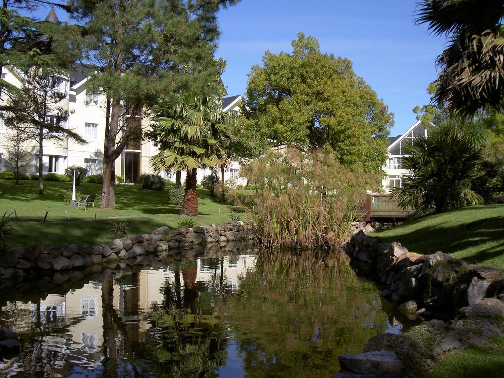 让克莱维尔斯公园酒店 埃斯特角城 外观 照片 The River Dart at Bradley Woods