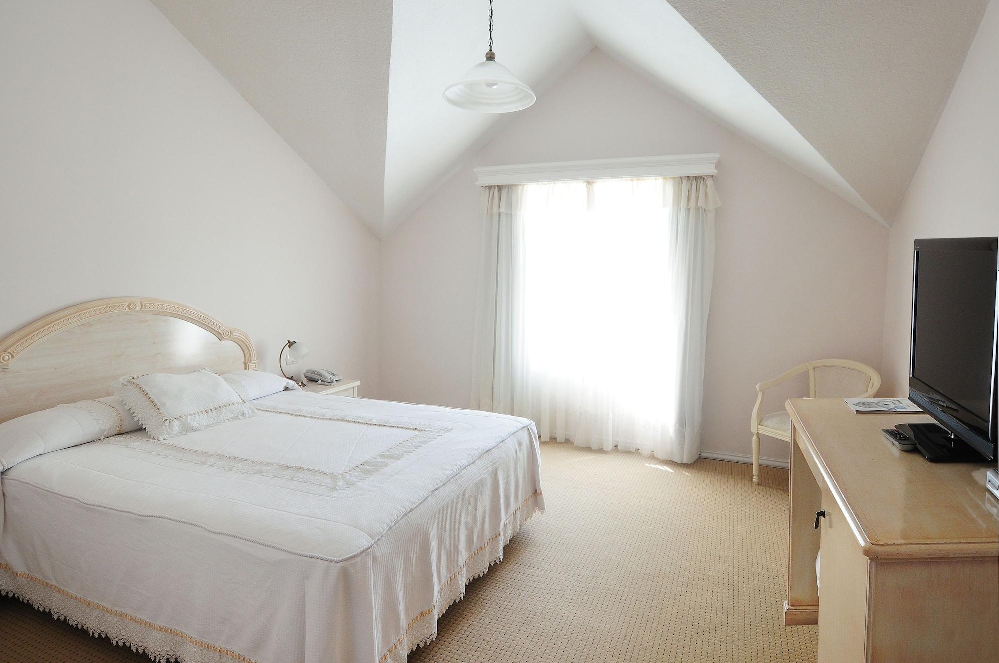 让克莱维尔斯公园酒店 埃斯特角城 外观 照片 A bedroom